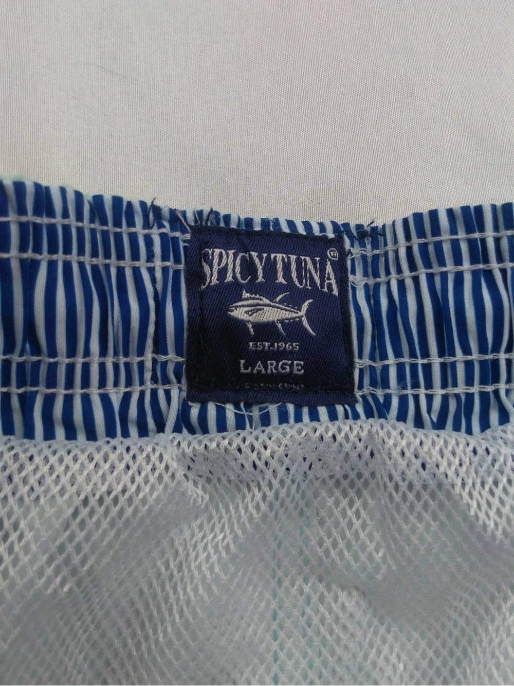 Spicy Tuna Men’s Swim Trunks Large Mint Green Drawstring Board Shorts